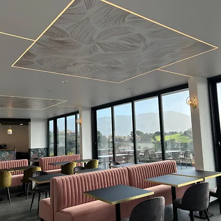 Hotel Casa Matteu 3*