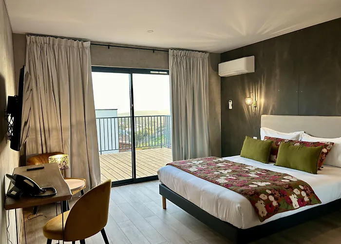 Casa Matteu 3*